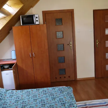 Folta Quarto em Acomodações Particulares *
