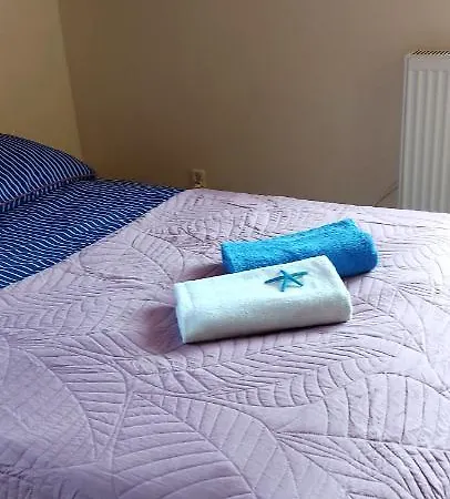 Folta Quarto em Acomodações Particulares *